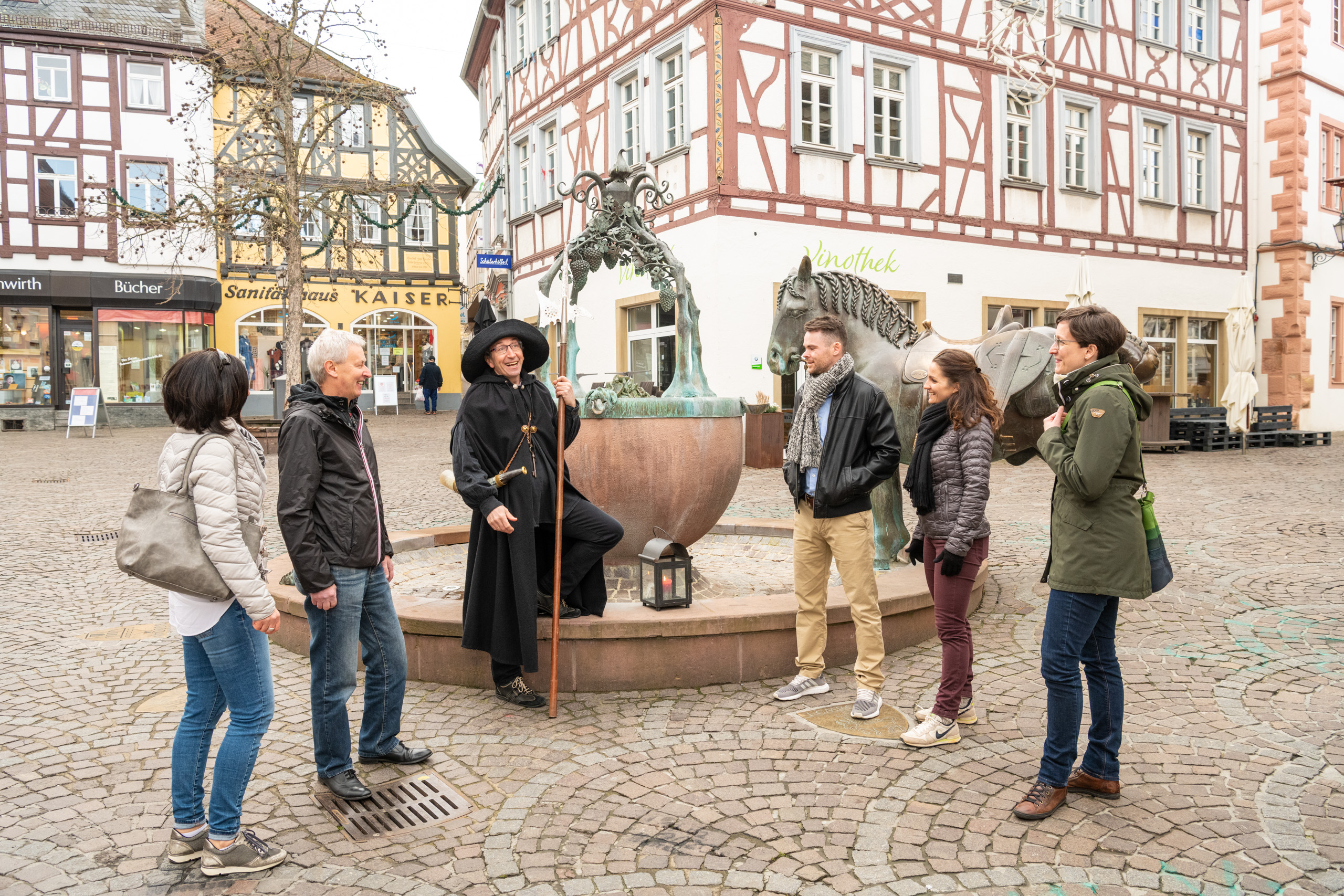 Nachtwächterführung in Rheinhessen im Laternenschein