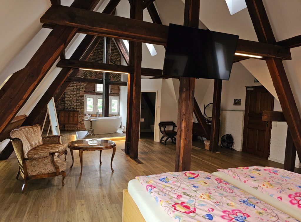 The bridal suite in the historic attic of the Hotel Altes Amtsgericht