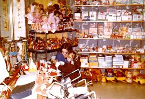 The Laib household and toy store in Wormser Strasse had children's hearts beating faster in the 50s and 60s.
