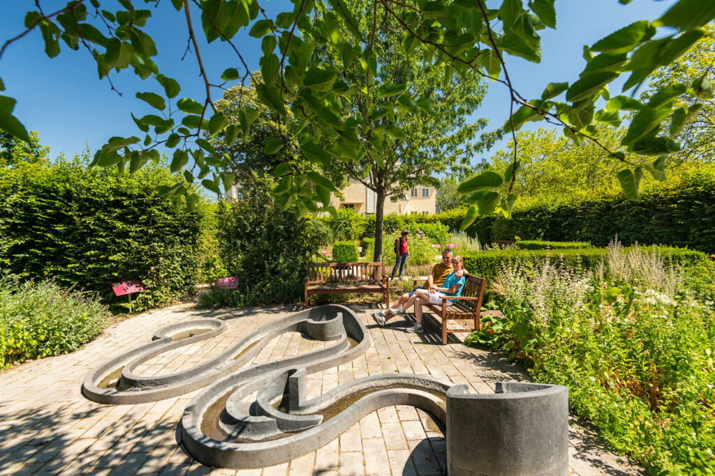 Wasserspiel und Garten am Museum am Strom in Bingen