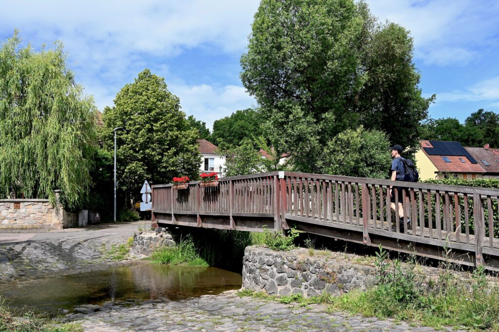 Pont sur le Wiesbach à Nieder-Wiesen